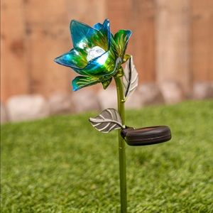 Flower Garden Solar Stake